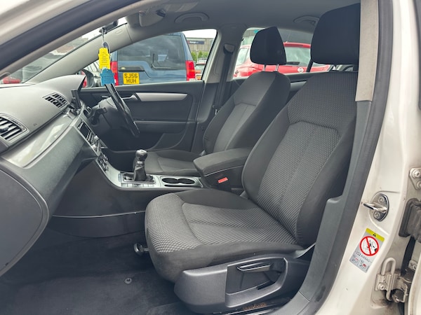 Used Volkswagen Passat 2011 for sale - 72901516: Photo 14