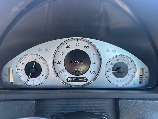 Used Mercedes-Benz CLK 2007 for sale - 74645195: Photo 16