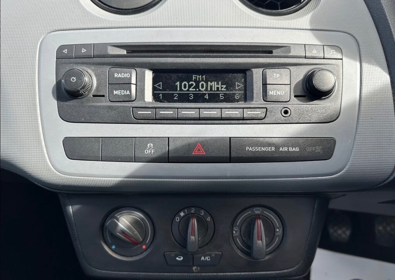 Used SEAT Ibiza 2015 for sale - 77023980: Photo 18