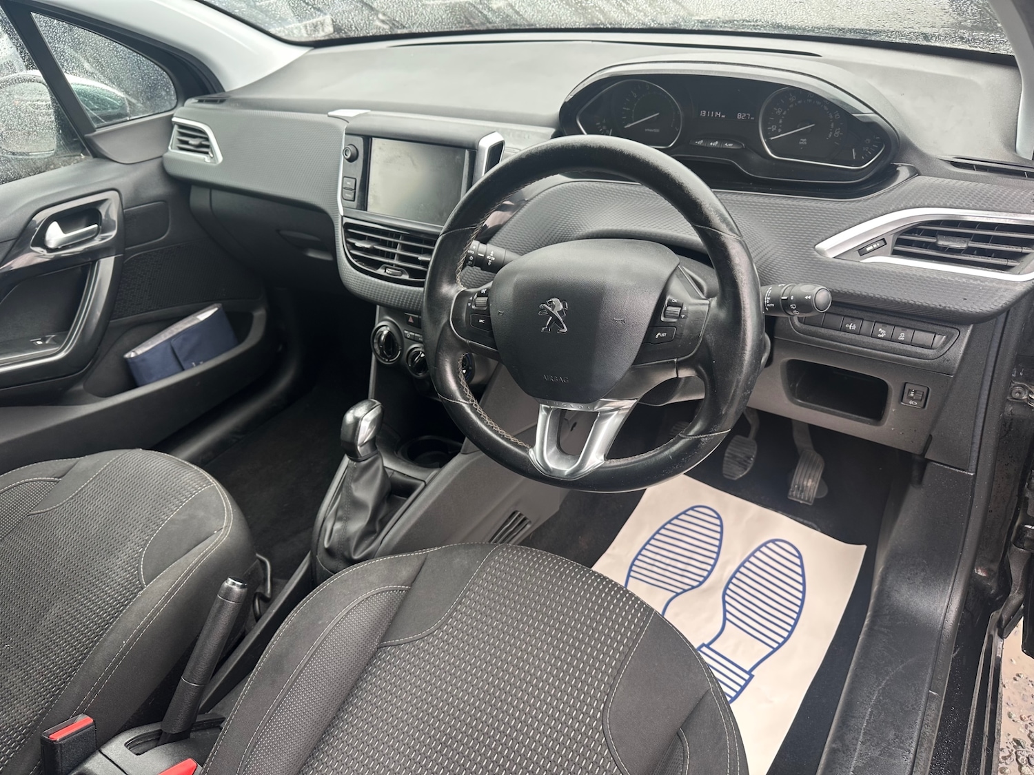 Used Peugeot 208 2016 for sale - 75633253: Photo 12