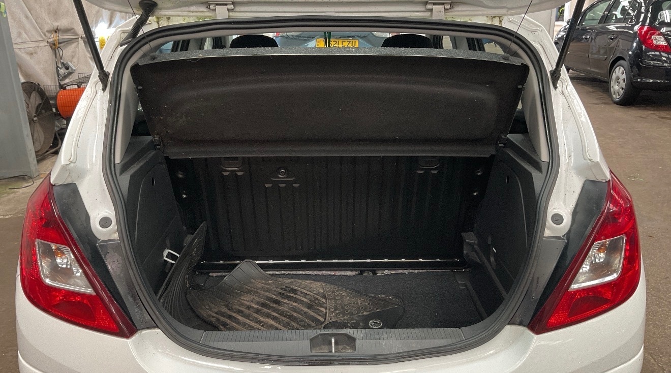 Used Vauxhall Corsa 2014 for sale - 78097305: Photo 7