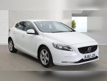 Used Volvo V40 2012 for sale - 78921117: Photo