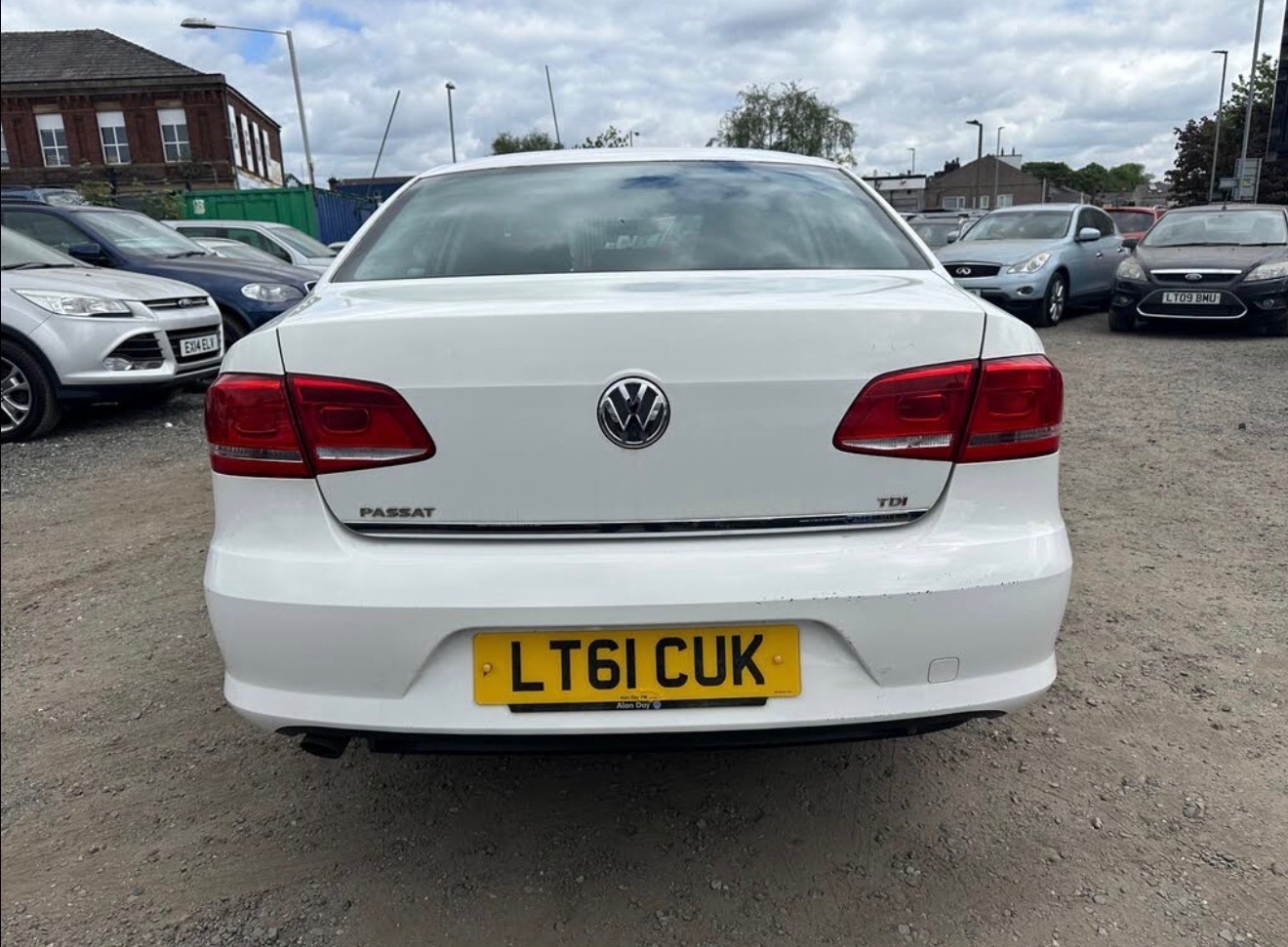 Used Volkswagen Passat 2011 for sale - 77023373: Photo 6