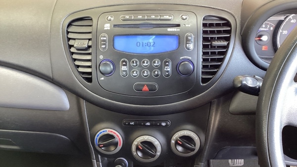 Used Hyundai i10 2012 for sale - 78195074: Photo 11