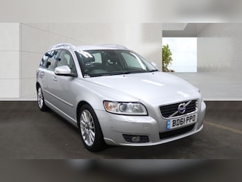 Used Volvo V50 2012 for sale - 78965087: Photo