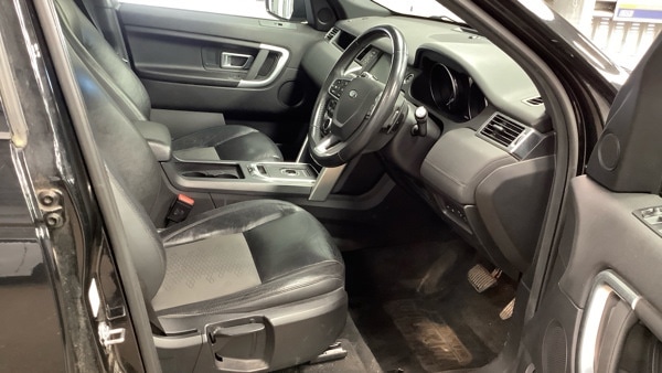 Used Land Rover Discovery Sport 2017 for sale - 78209898: Photo 9