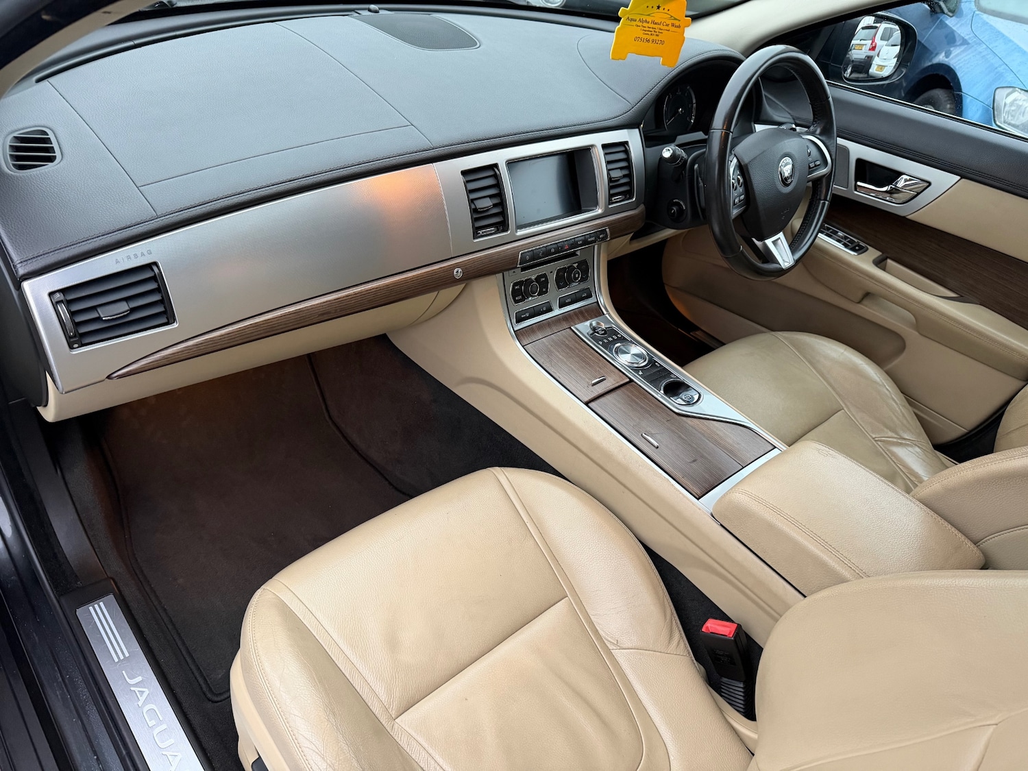 Used Jaguar XF 2014 for sale - 76659440: Photo 16