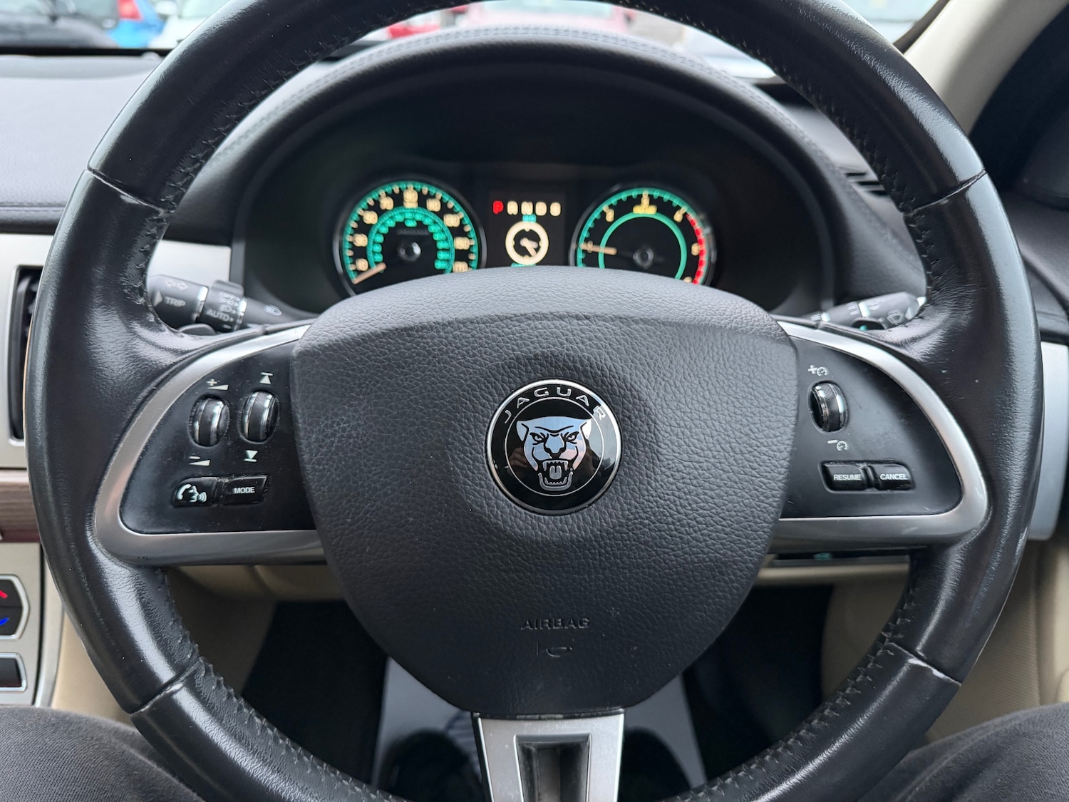 Used Jaguar XF 2014 for sale - 76659440: Photo 18