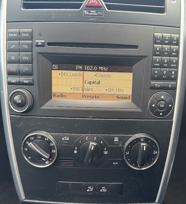 Used Mercedes-Benz B Class 2009 for sale - 73142404: Photo 18
