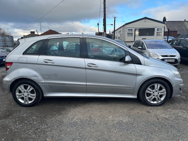 Used Mercedes-Benz B Class 2009 for sale - 73142404: Photo 8