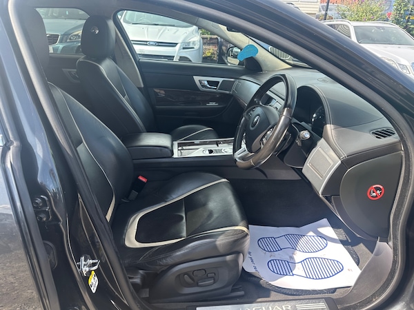 Used Jaguar XF 2014 for sale - 74943441: Photo 11