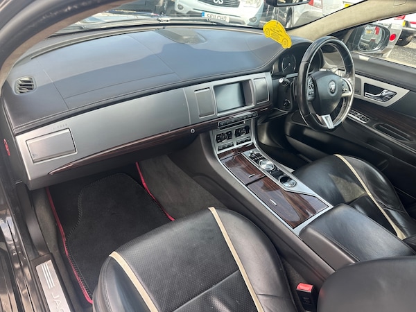 Used Jaguar XF 2014 for sale - 74943441: Photo 13