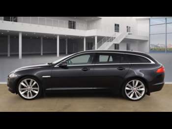 Used Jaguar XF 2014 for sale - 74943441: Photo