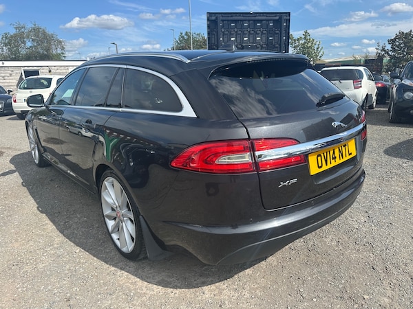 Used Jaguar XF 2014 for sale - 74943441: Photo 5