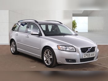 Used Volvo V50 2009 for sale - 78275129: Photo