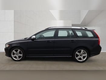 Used Volvo V50 2010 for sale - 78266904: Photo