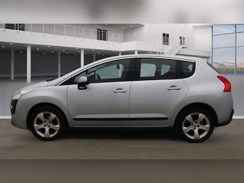 Used Peugeot 3008 2011 for sale - 76649863: Photo