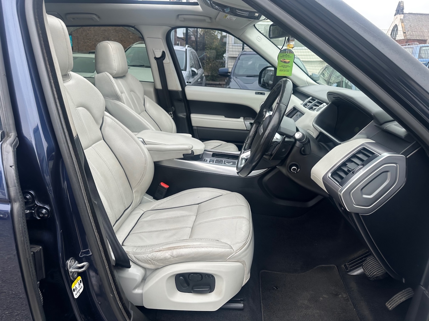 Used Land Rover Range Rover Sport 2015 for sale - 76246481: Photo 11