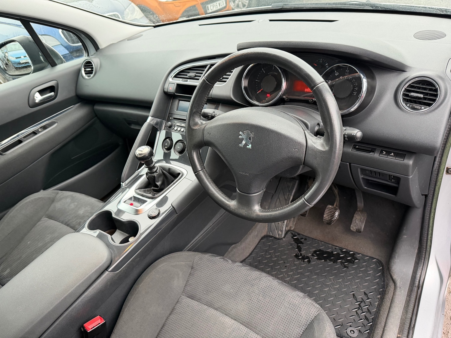 Used Peugeot 3008 2012 for sale - 77718333: Photo 12