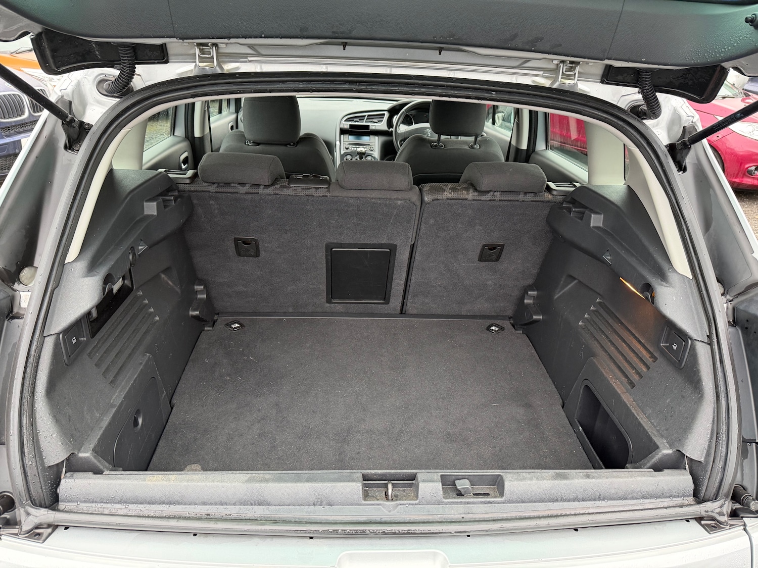 Used Peugeot 3008 2012 for sale - 77718333: Photo 9