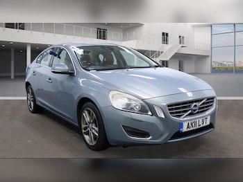 2011 (11) - D5 [205] SE Lux 4dr Geartronic