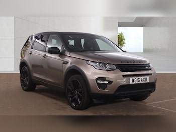 Used Land Rover Discovery Sport 2016 for sale - 78970744: Photo