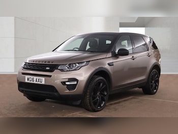 Used Land Rover Discovery Sport 2016 for sale - 78970744: Photo