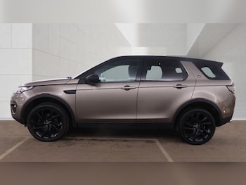 Used Land Rover Discovery Sport 2016 for sale - 78970744: Photo