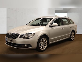 Used Skoda Superb 2014 for sale - 78965077: Photo