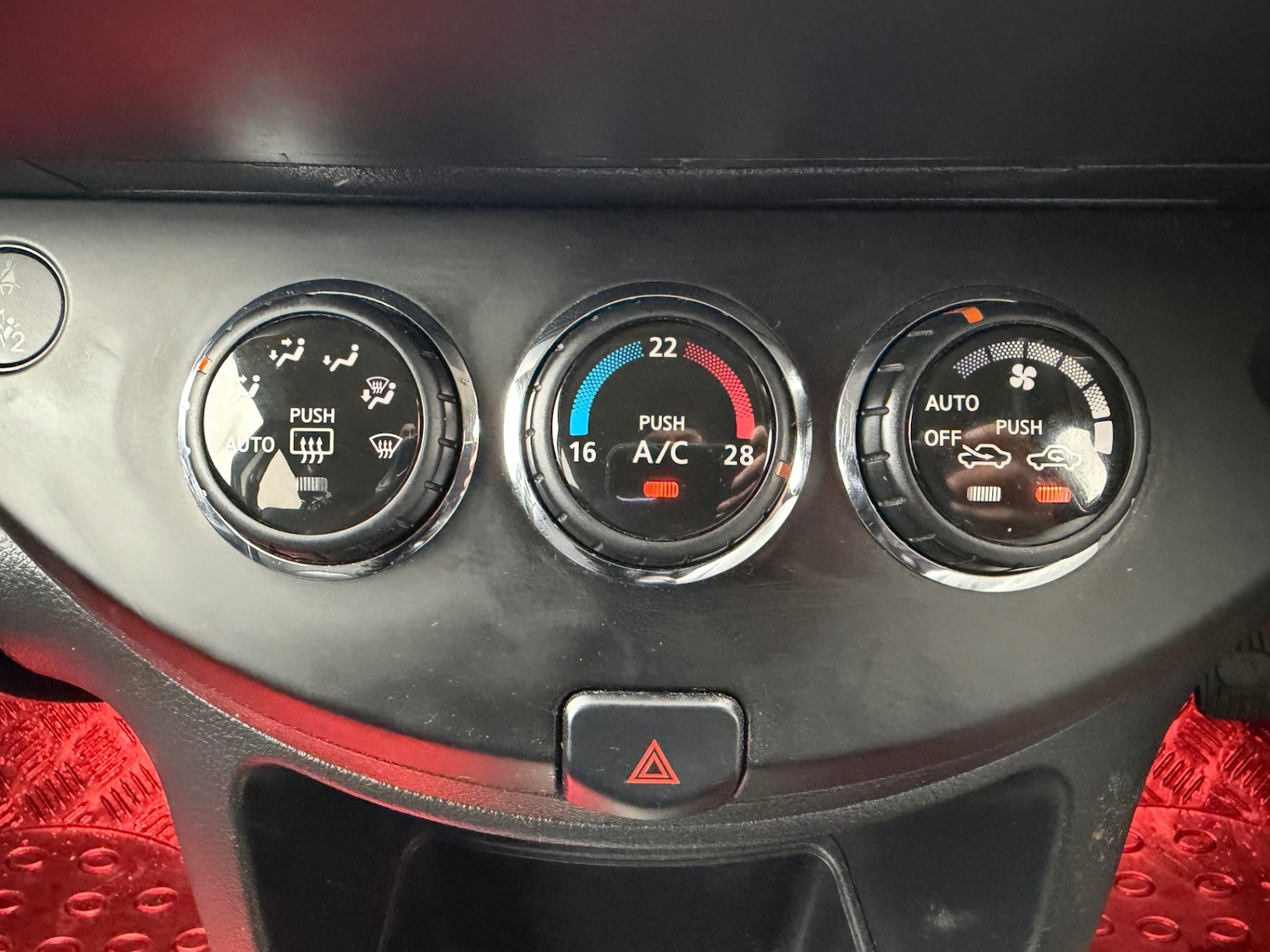 Used Nissan Note 2013 for sale - 77485508: Photo 18