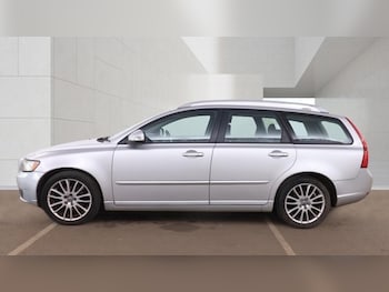 Used Volvo V50 2011 for sale - 78900139: Photo