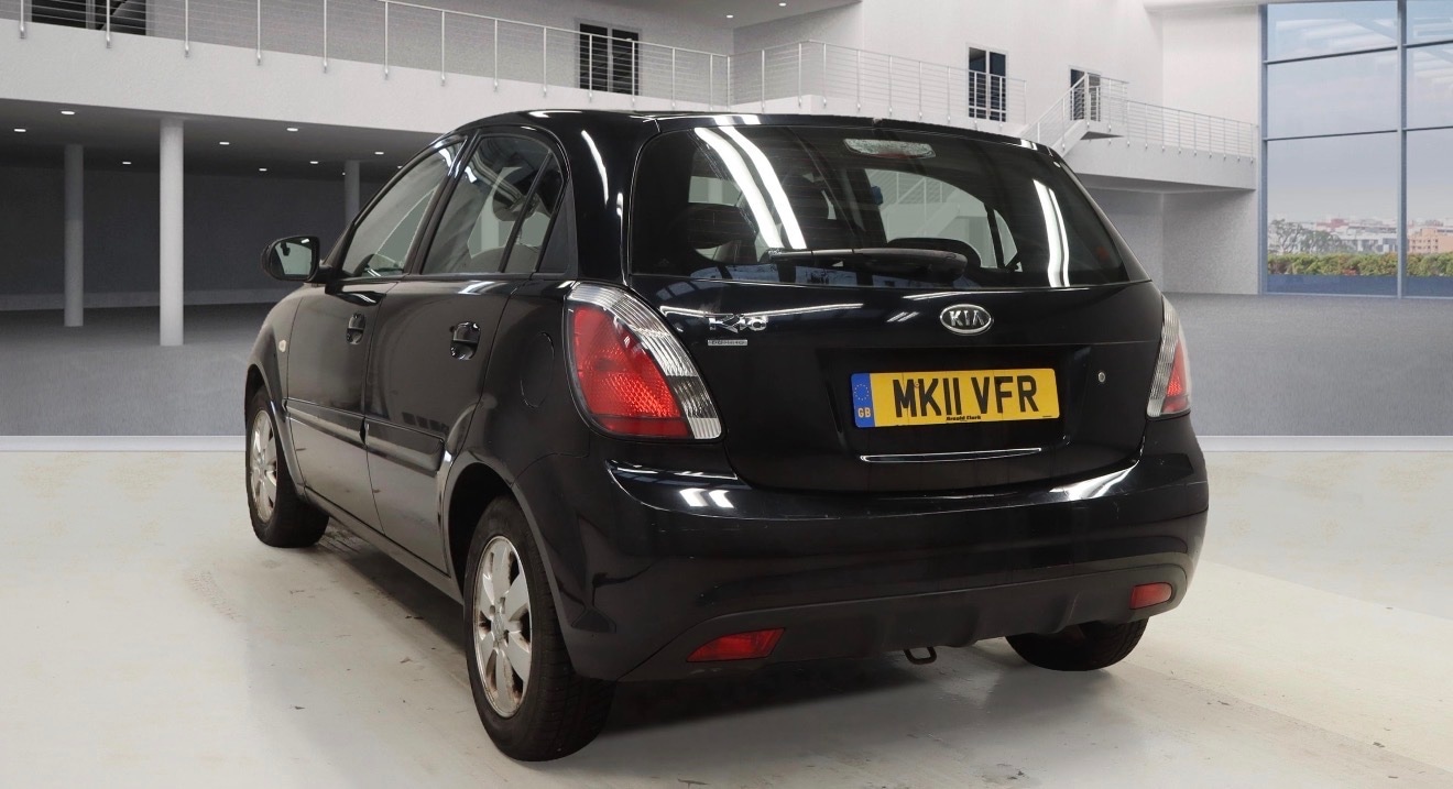 Used Kia Rio 2011 for sale - 76643694: Photo 4