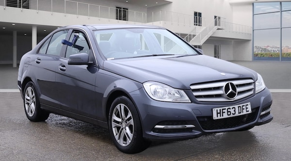 Used Mercedes-Benz C-Class 2013 for sale - 76179118: Photo 1