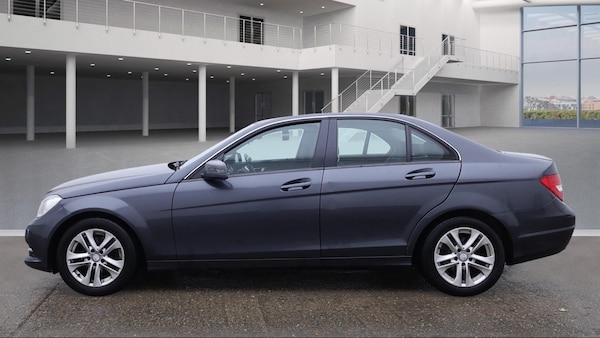 Used Mercedes-Benz C-Class 2013 for sale - 76179118: Photo 3