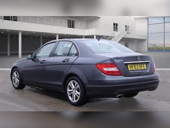 Used Mercedes-Benz C-Class 2013 for sale - 76179118: Photo 4