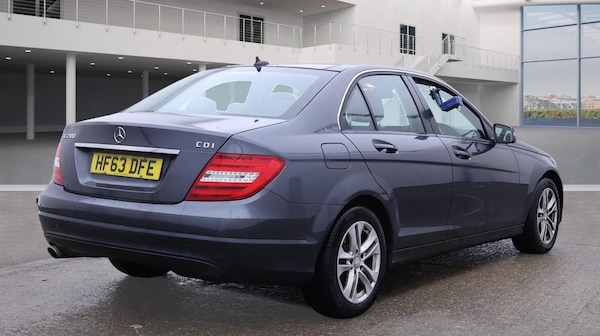 Used Mercedes-Benz C-Class 2013 for sale - 76179118: Photo 5