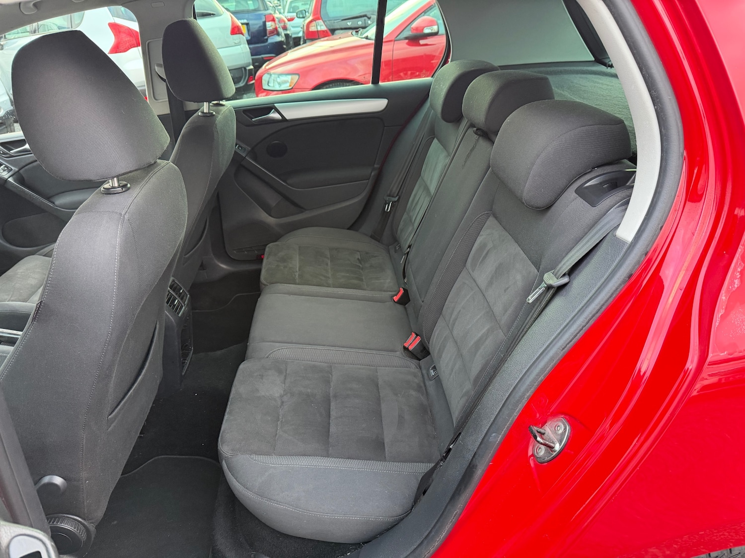 Used Volkswagen Golf 2010 for sale - 76893335: Photo 13