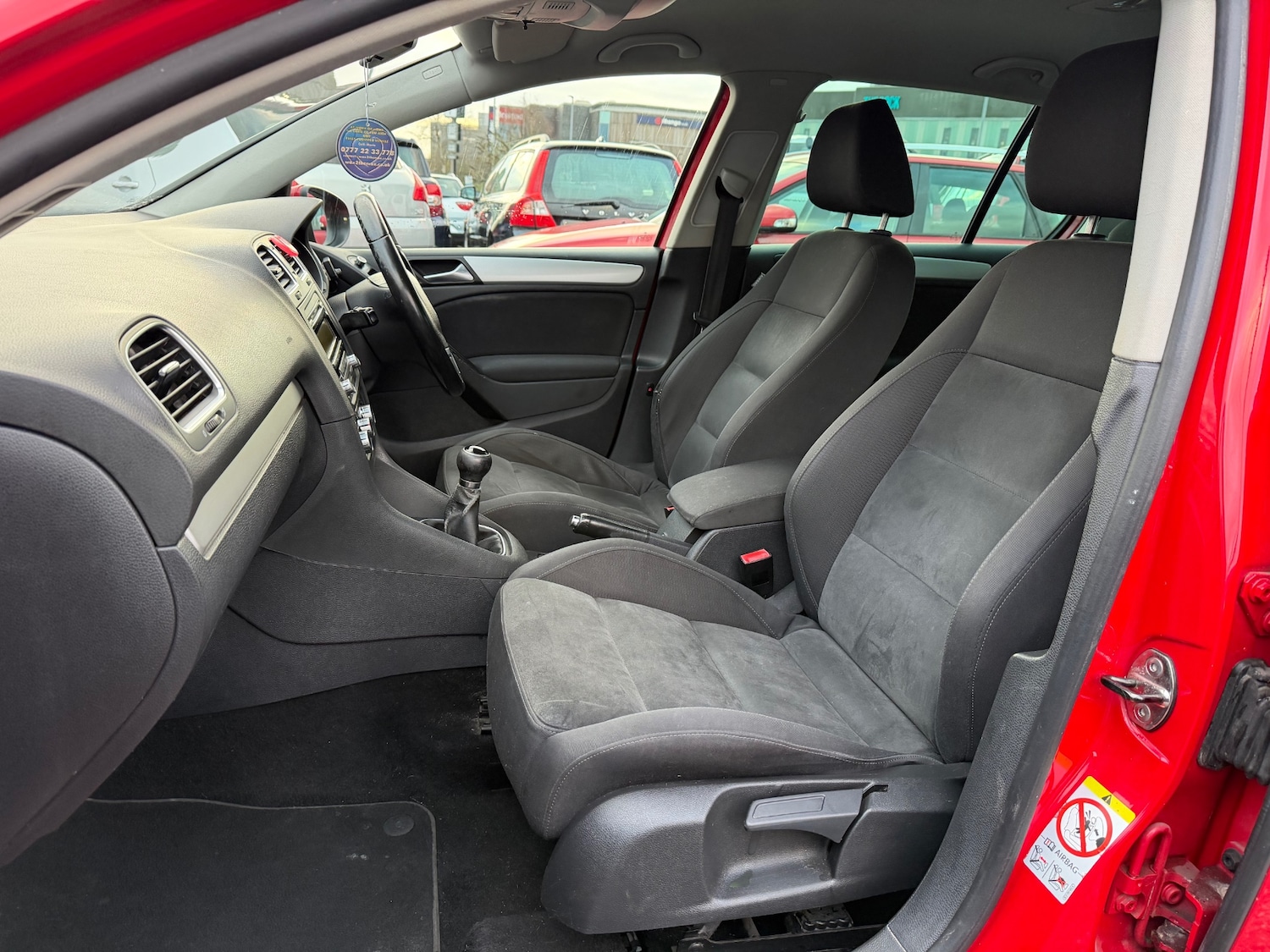 Used Volkswagen Golf 2010 for sale - 76893335: Photo 14