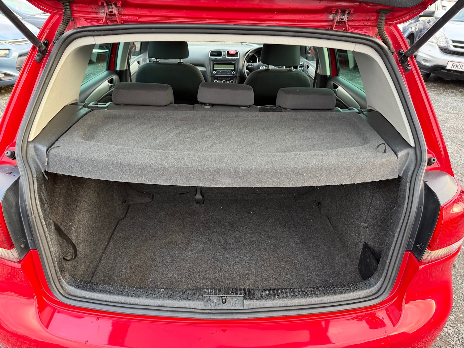 Used Volkswagen Golf 2010 for sale - 76893335: Photo 9