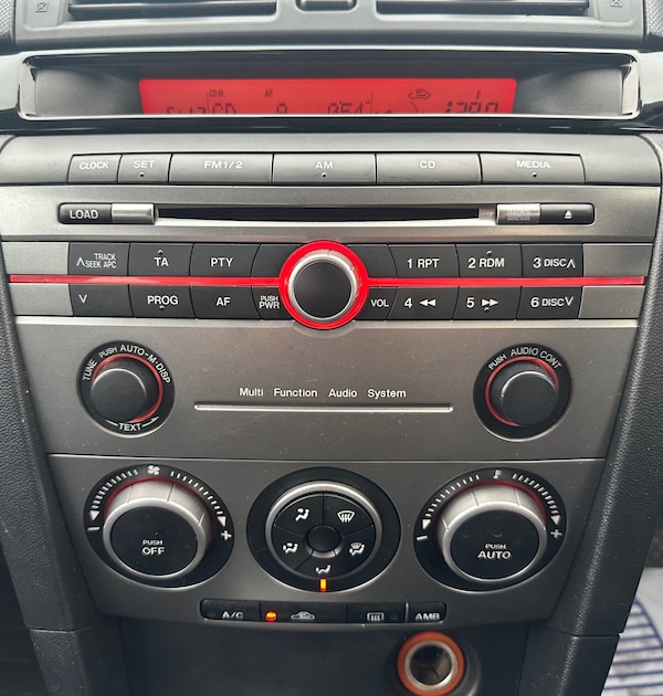Used Mazda Mazda3 2007 for sale - 76312267: Photo 19