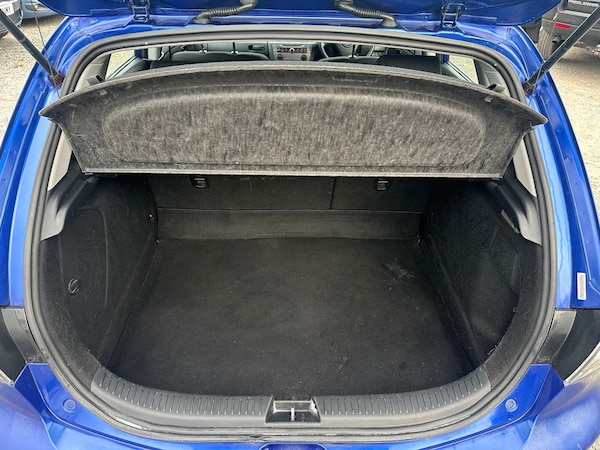 Used Mazda Mazda3 2007 for sale - 76312267: Photo 9