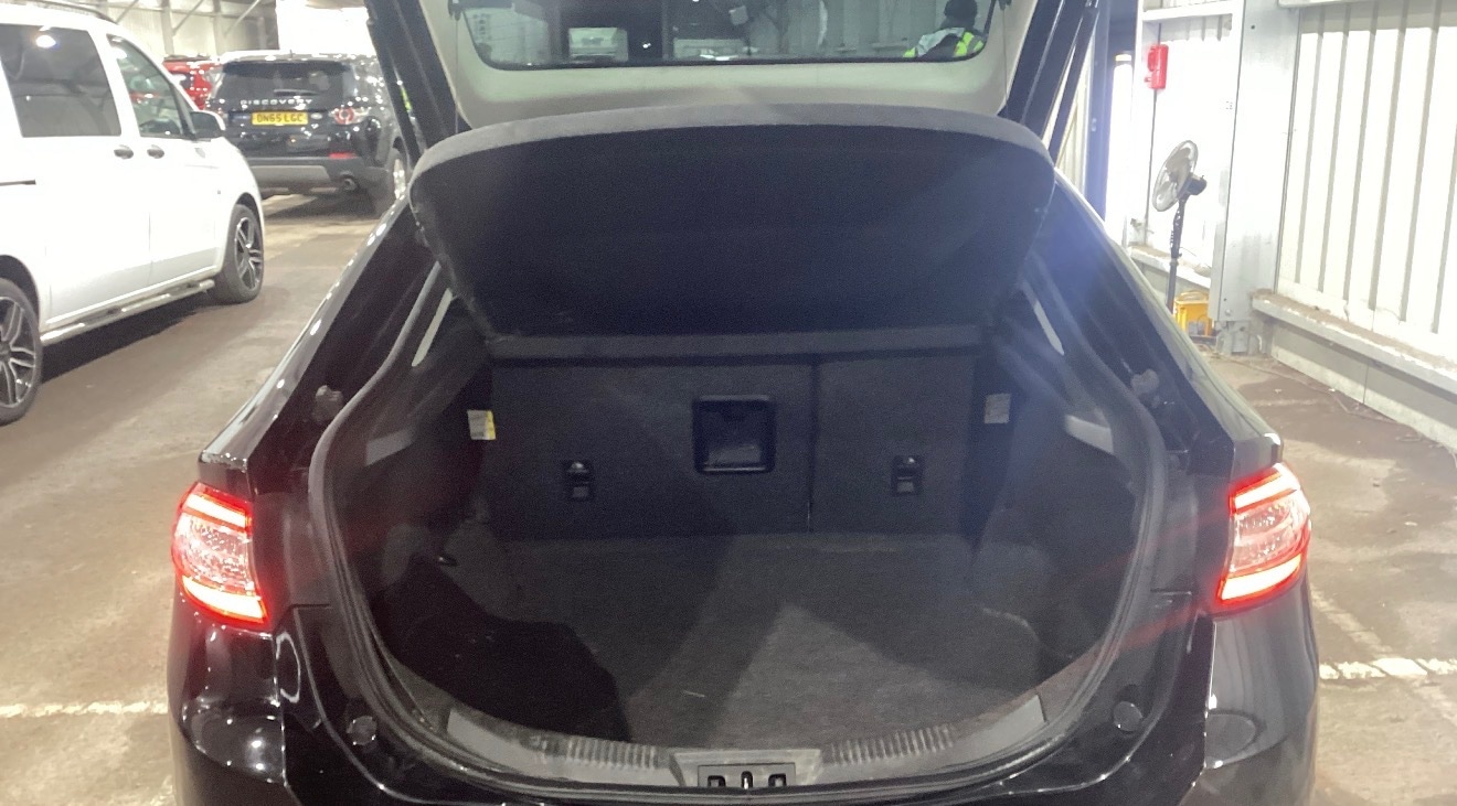 Used Ford Mondeo 2016 for sale - 76666485: Photo 7