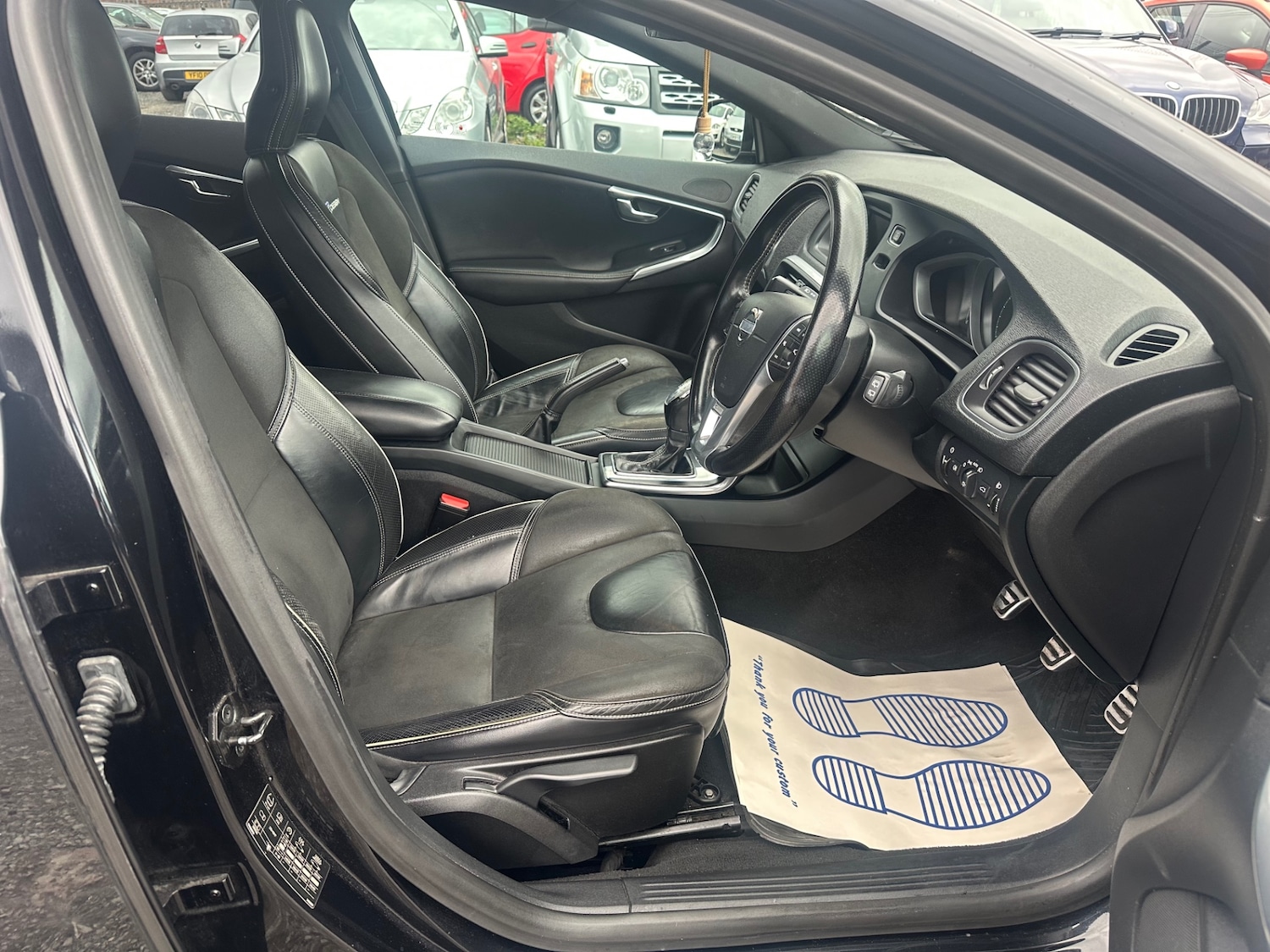 Used Volvo V40 2013 for sale - 75997097: Photo 11