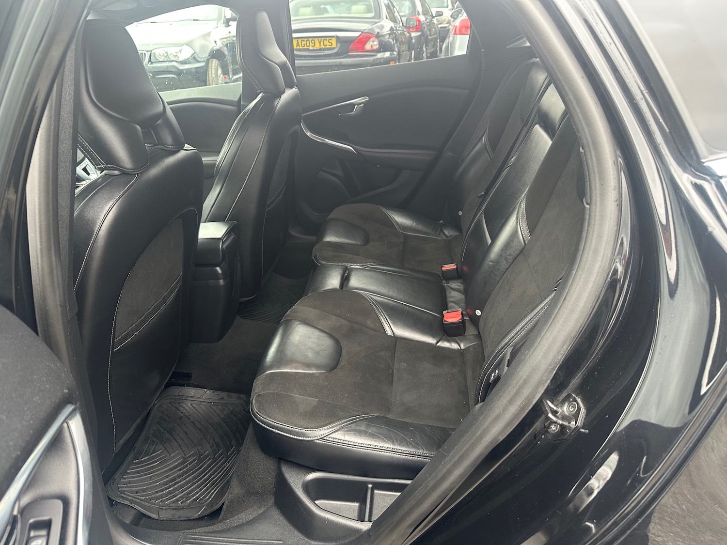Used Volvo V40 2013 for sale - 75997097: Photo 13