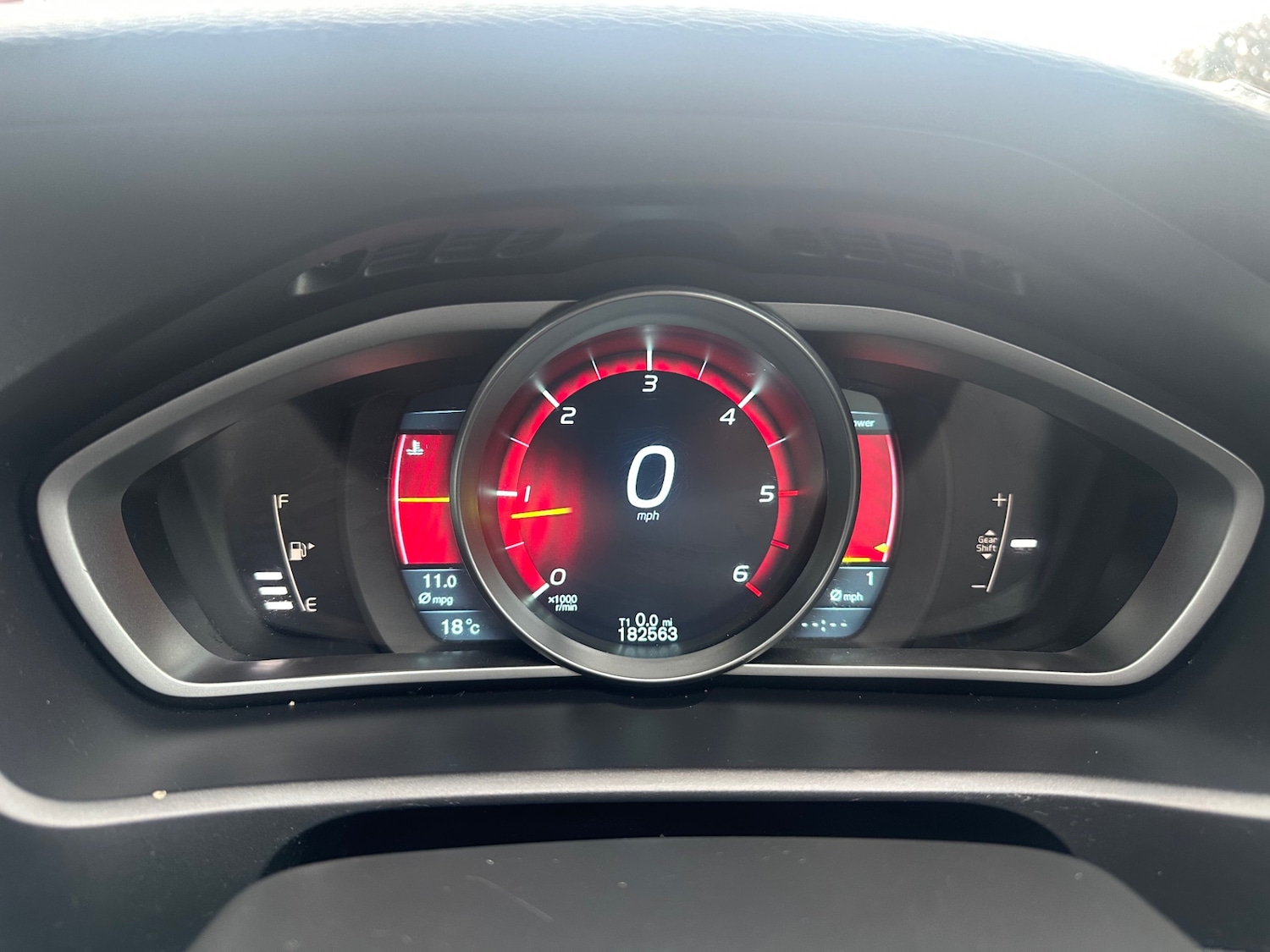 Used Volvo V40 2013 for sale - 75997097: Photo 16