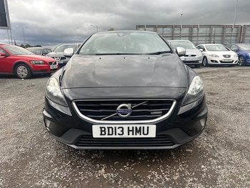 Used Volvo V40 2013 for sale - 75997097: Photo