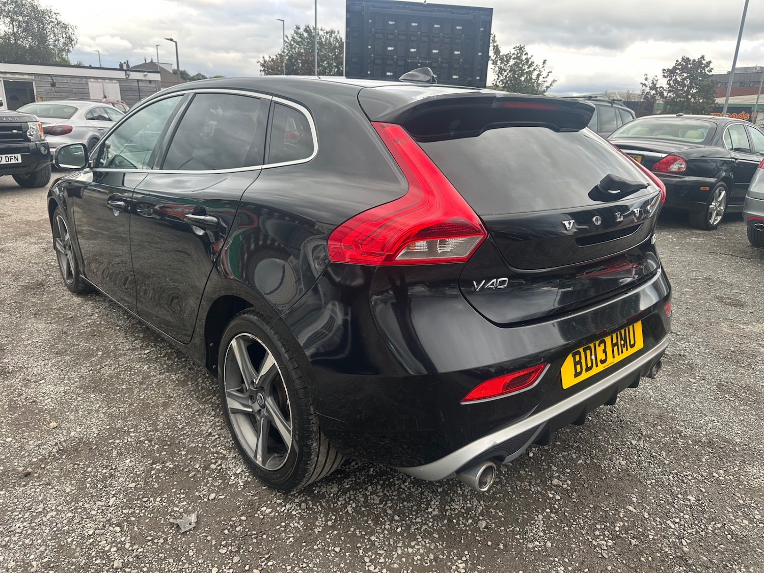 Used Volvo V40 2013 for sale - 75997097: Photo 5