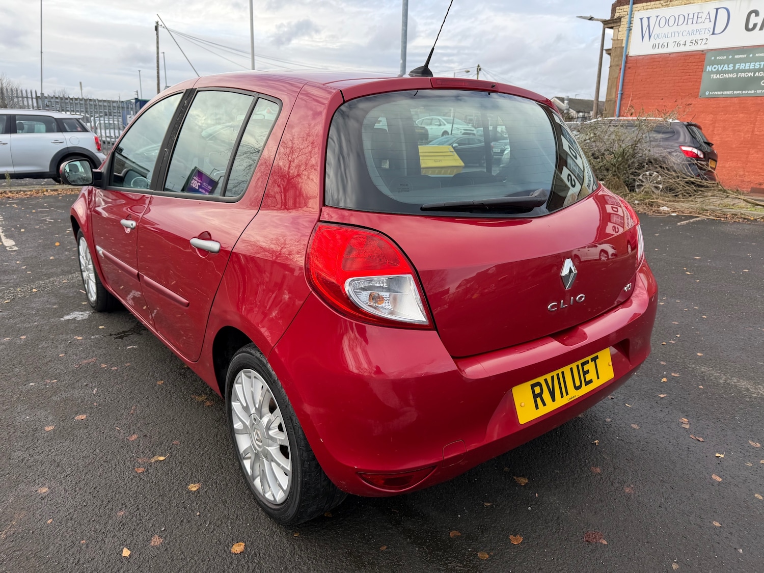 Used Renault Clio 2011 for sale - 76834661: Photo 5