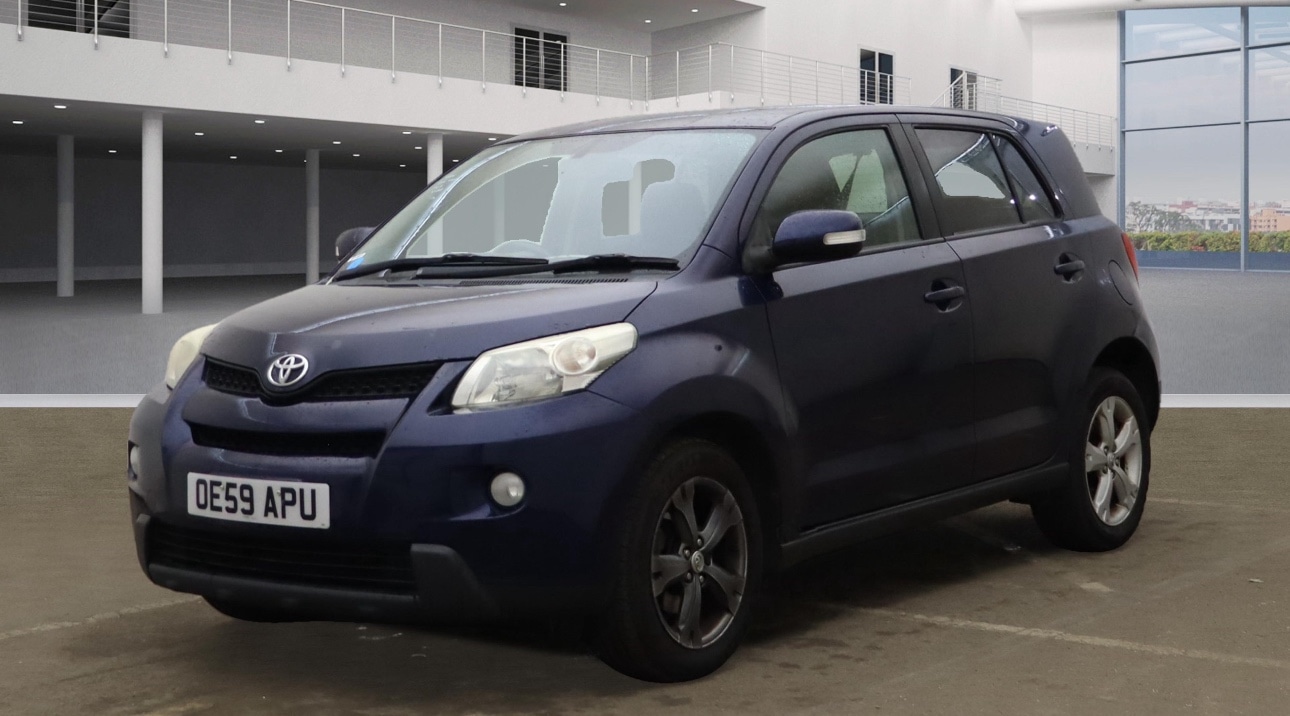 Used Toyota Urbancruiser 2010 for sale - 76595249: Photo 2