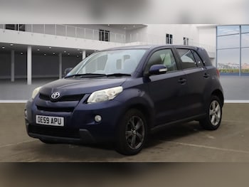 Used Toyota Urbancruiser 2010 for sale - 76595249: Photo